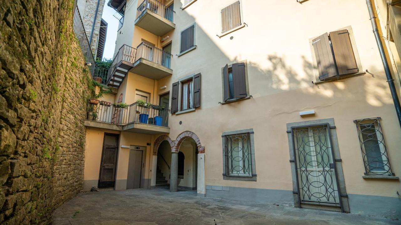 Splendida Vista Su Citta Alta Appartement Bergamo Buitenkant foto